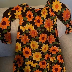 Adorable dress that is perfect for the fall